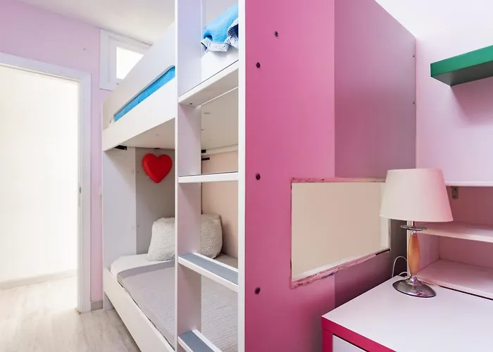 아파트 Home2book Cozy Beachfront Retreat In 엘메다노