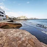 Home2book Cozy Beachfront Retreat In Daire El Médano