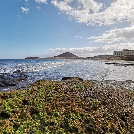 Appartamento Home2book Cozy Beachfront Retreat In *