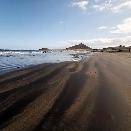 Apartman Home2book Cozy Beachfront Retreat In *