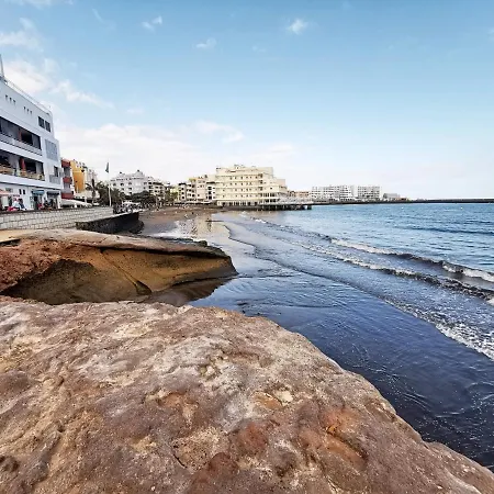 Home2book Cozy Beachfront Retreat In Апартаменты Эль-Медано