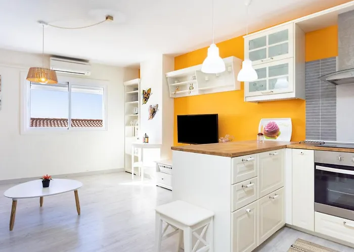 Apartamento Home2book Cozy Beachfront Retreat In