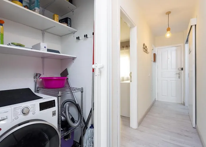 Apartamento Home2book Cozy Beachfront Retreat In *