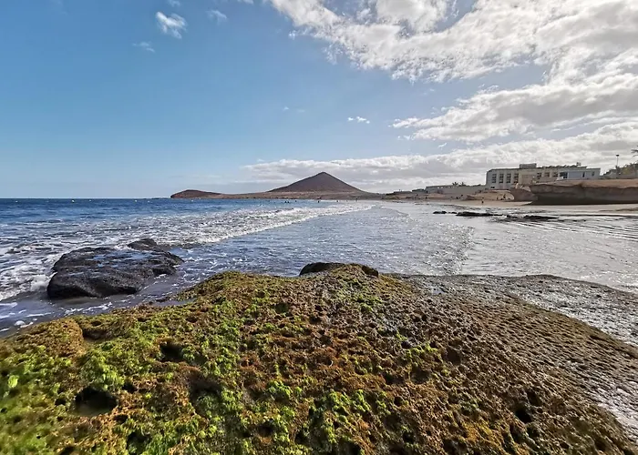 Apartamento Home2book Cozy Beachfront Retreat In *