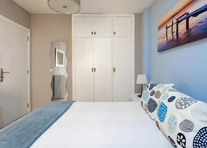 Home2book Cozy Beachfront Retreat In *